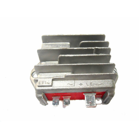 Régulateur 5 broches Lombardini Focs et 15LD